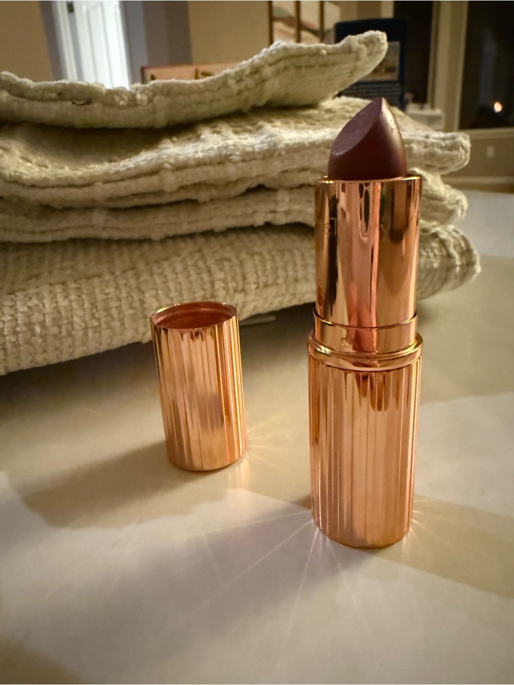 Charlotte Tilbury K.I.S.S.I.N.G Lipstick - Pillow Talk - NEW - Picture 7 of 7